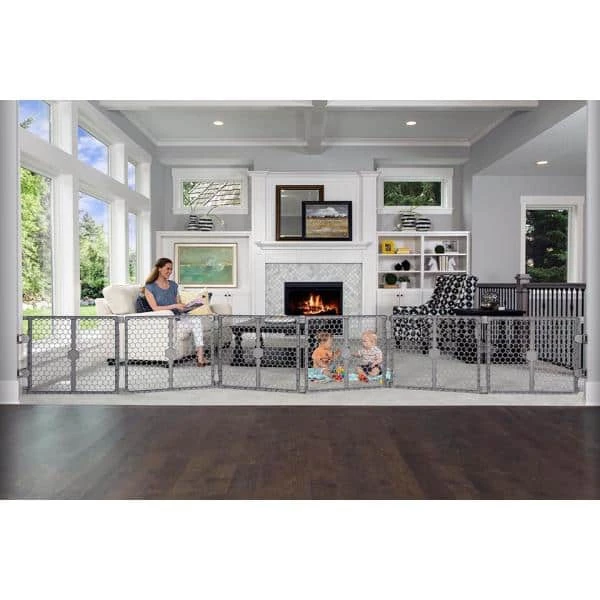 26 in. Plastic Play Yard by Regalo - Image 3