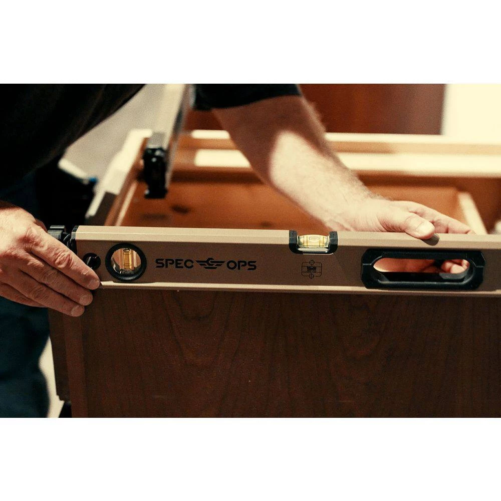 24 in. Magentic Box Beam Level, Tourniquet Attachment System, 33% Larger Block Vials, Aluminum by SPEC OPS - Image 9